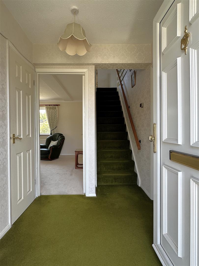 Lee Crescent, Sutton Benger, Chippenham